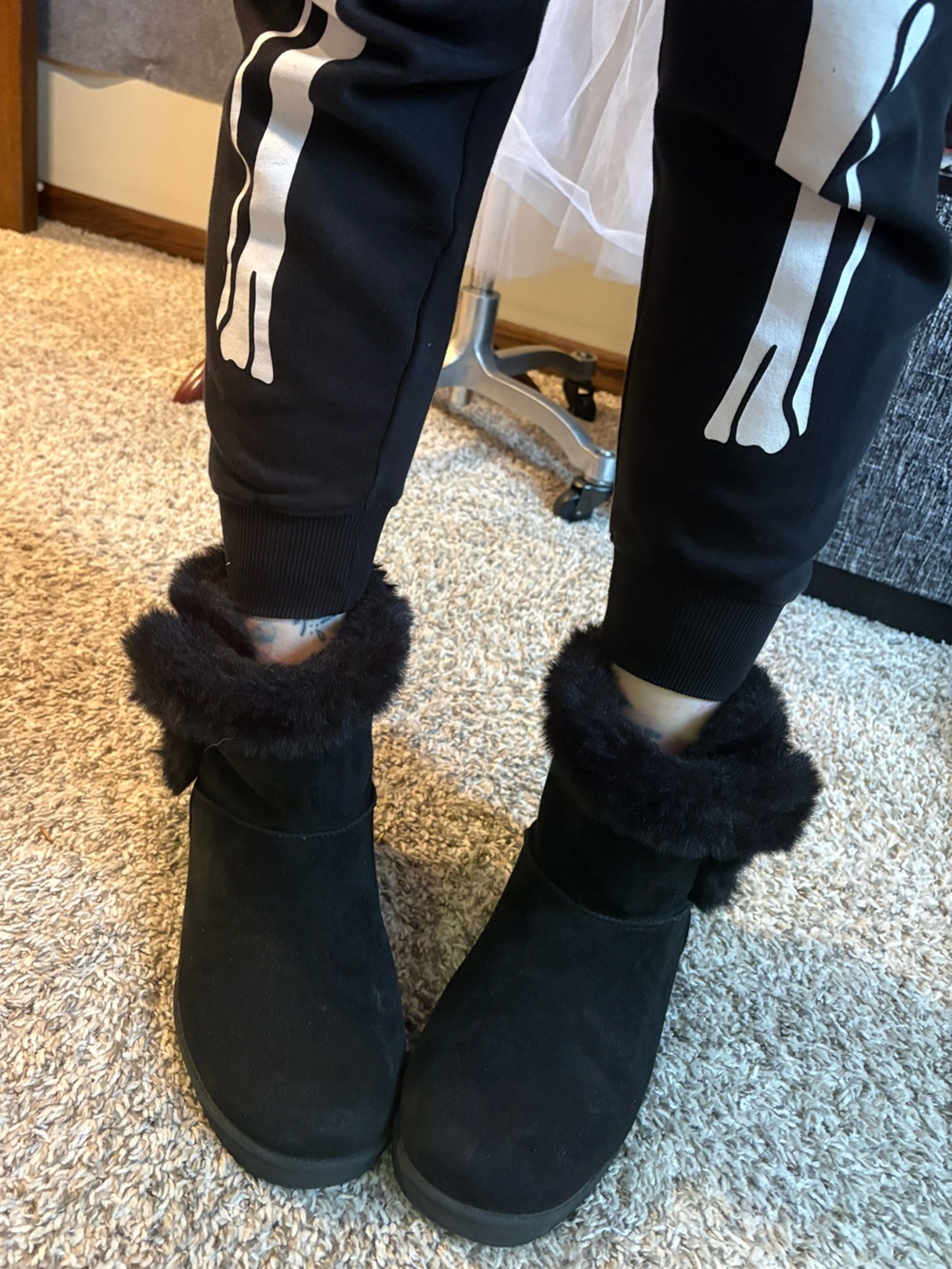 SO Black Faux Fur Cuff Slip-On Winter Booties